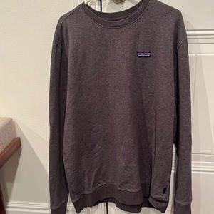 Patagonia crew neck sweatshirt